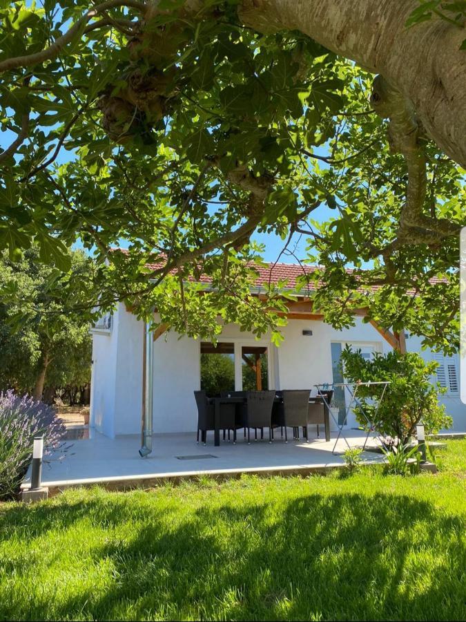 Holiday House Lucija Sukošan Exterior foto